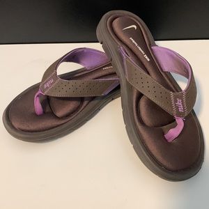 Nike FLIP FLOPS Size 7 Women’s